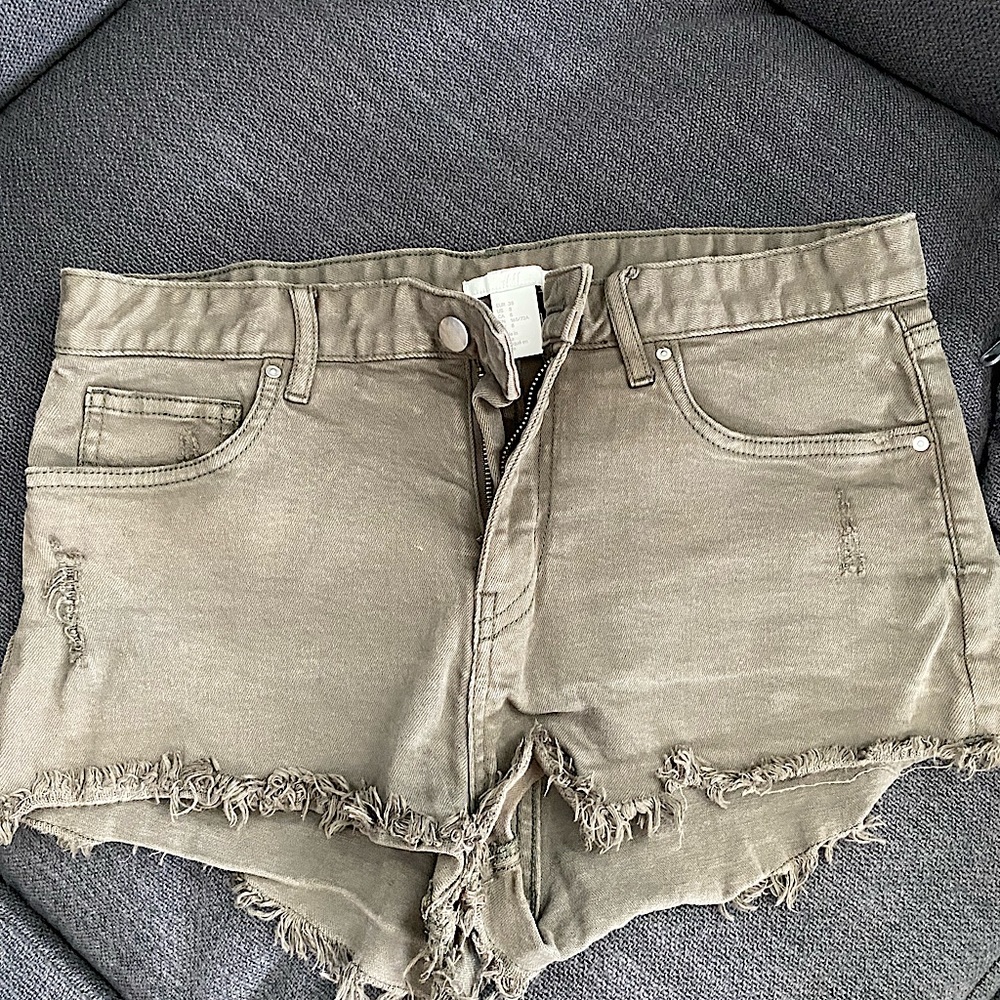 H&M Denim Shorts - Dark khaki green